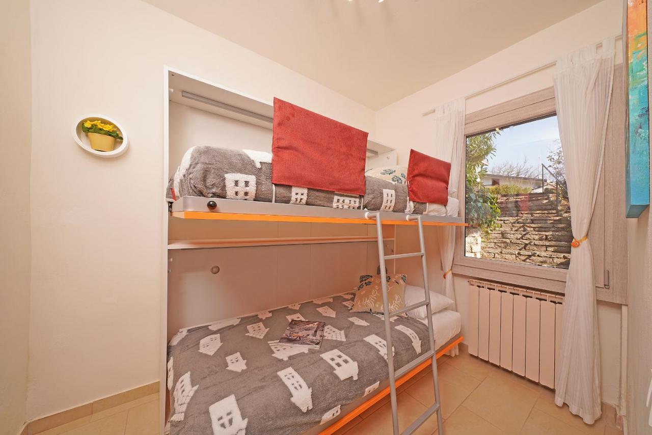 Ferienwohnung Centro Residenziale Benaco - Gardagate Manerba del Garda Exterior foto